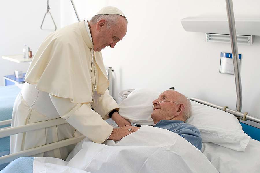 Pope Francis legalizes euthanasia in Italy