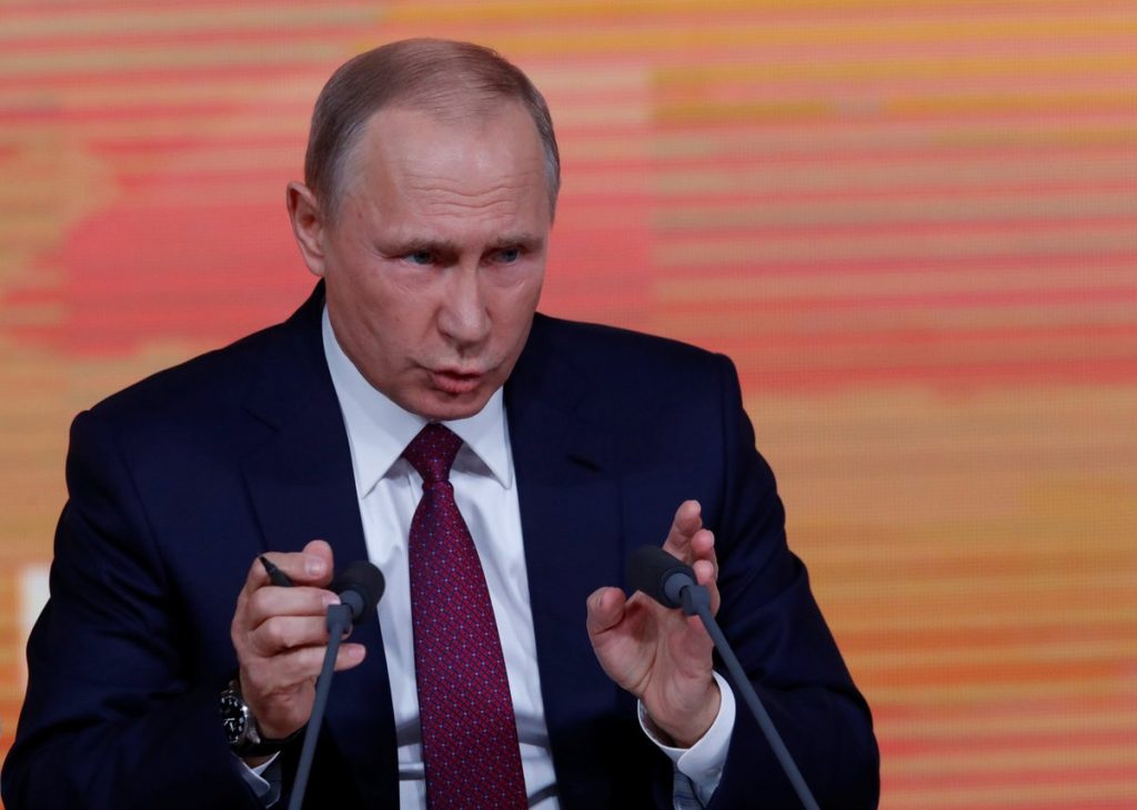 Putin claims Pentagon are hiring ISIS terrorists to fight Assad in Syria