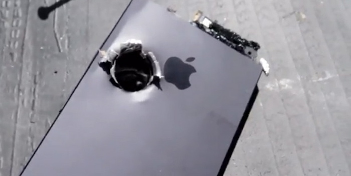 Apple admit to slowing down older iPhone models