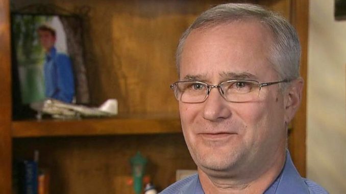 Navy pilot confirms he witnessed alien-controlled UFO over California