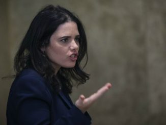 Israel threaten Putin with assassination if he doesn't do what they want