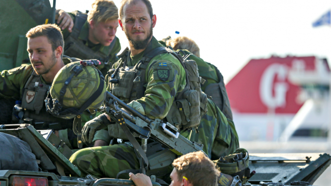 Sweden orders citizens to prepare for war with Russia