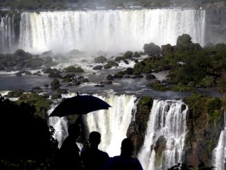 Nestle, Coca-Cola buy world's second largest aquifer