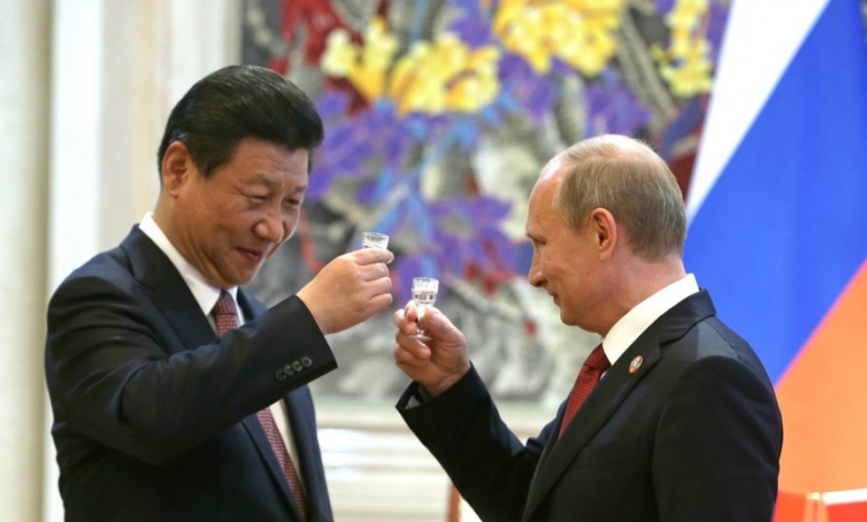 Russia and China roll our gold-backed currency