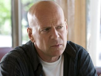 Bruce Willis warned Trump he will be a "one term president" if he makes the "monumental mistake" of coming for our guns.