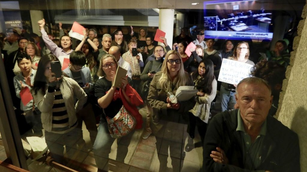 California lawmakers vote to reject sanctuary proposal