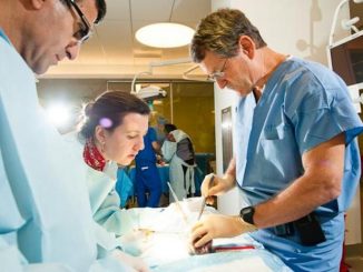 Less heart attack patients die when cardiologists are away, study finds