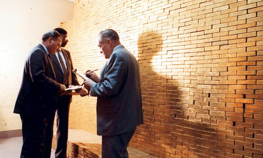 Governments and Big Banks begin stockpiling gold ahead of imminent financial collapse