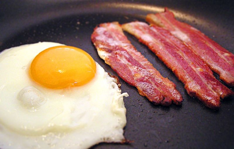 Cholesterol hoax was created by medical industry to sell drugs