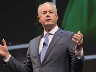 Starbucks opens up its cafes to anyone from the street