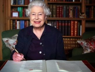 Queen Elizabeth signs EU withdrawal bill, making Brexit irreversible