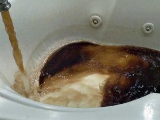 Mississippi tap water turns black