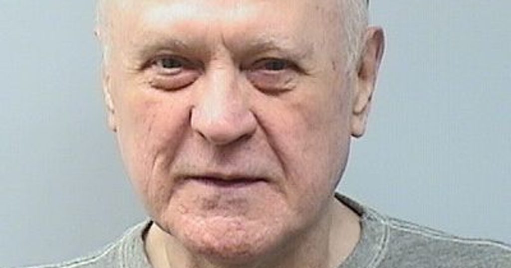 Democrats in Minnesota are taking advantage of a legal loophole in order to allow a convicted double murderer serving a life sentence to run for federal office.