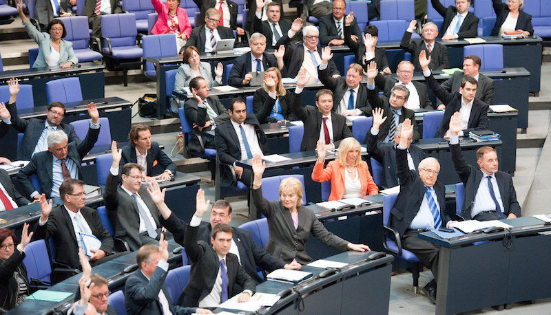 German parliament declare U.S. presence in Syria illegal