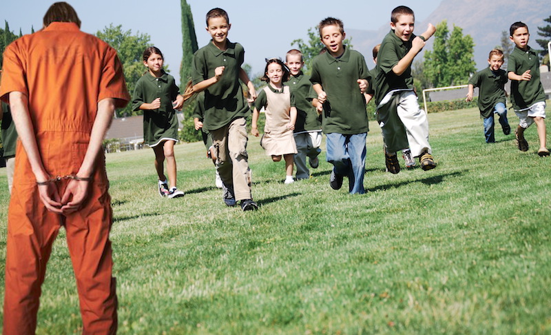 Pedophiles and rapists are set to be housed in an "open prison" that does not even have a fence, right next to a children’s school