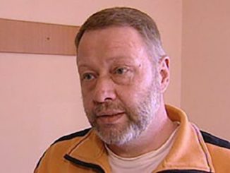 A sadomasochistic serial killer who raped and murdered five female hitchhikers has accidentally killed himself in his prison cell while performing a bizarre sex act involving electricity, according to reports.
