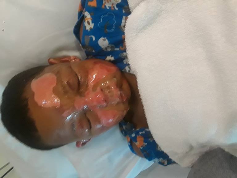 julien-sandlin-ashley-lyons