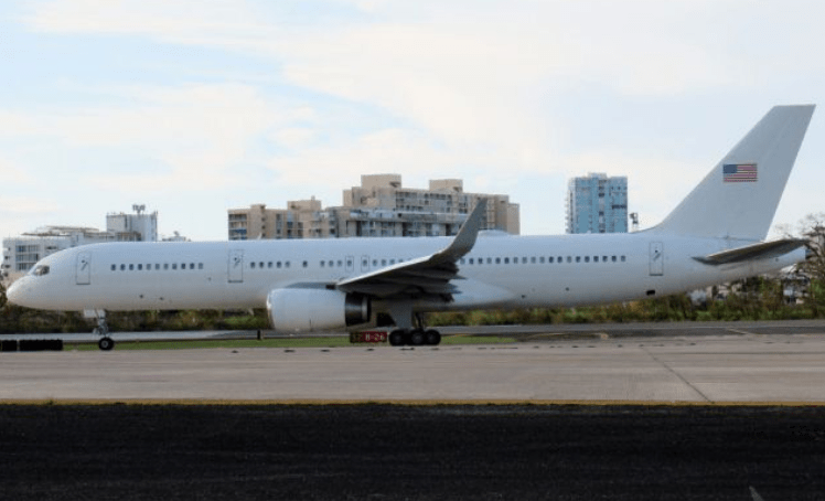 FBI load jumbo jet full of evidence in Clinton's hometown of Arkansas