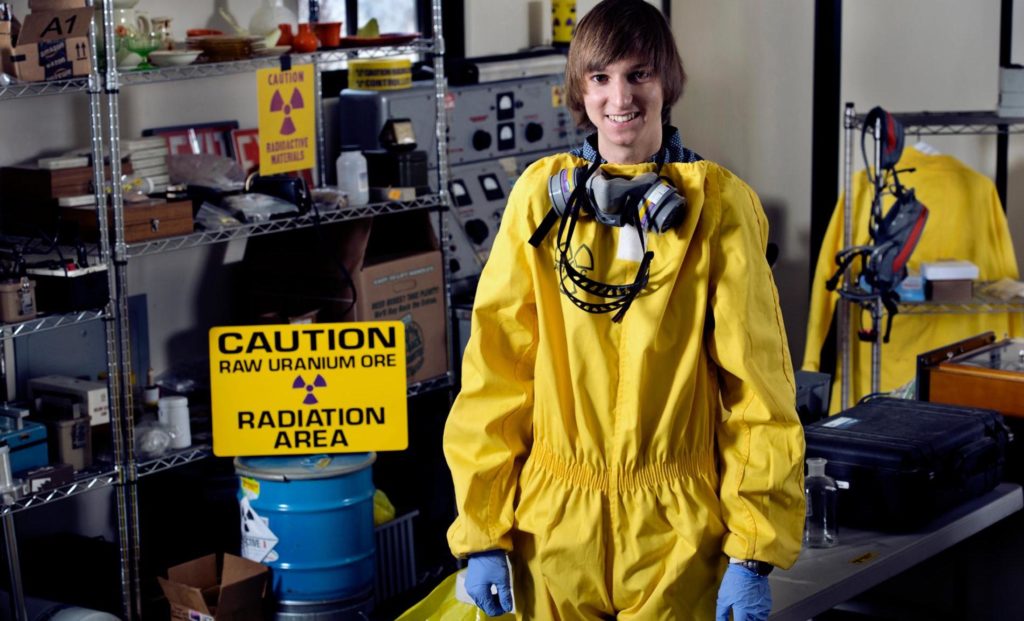 Teenager designs compact nuclear reactor