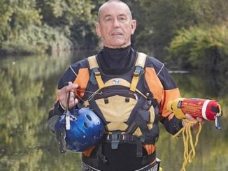 A Scout master has been fired for suggesting it is not safe to deliver canoe lessons to children while wearing a full burka.