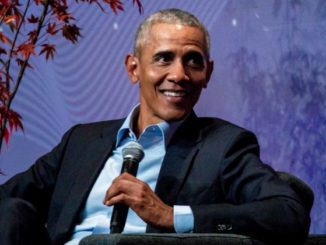 Barack Obama fantasizes about becoming President again