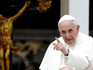 Pope Francis warns against exposing pedophile preists