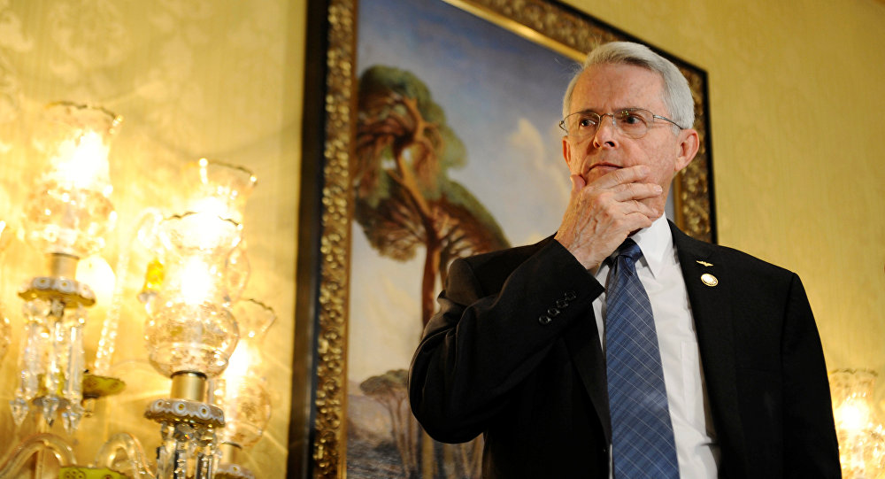 Richard Black has returned from Syria and warns that Britain’s MI6 intelligence service is planning a chemical weapons attack in the country.