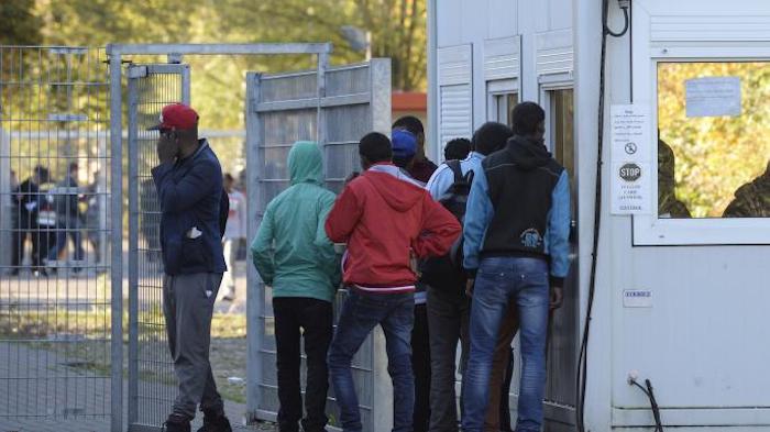 5 Afghanistan asylum seekers arrested for raping teenage girl in Germany