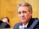 Jeff Flake vows to push bill that will protect Mueller probe