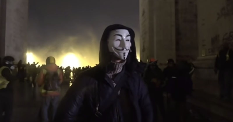 Emmanuel Macron to declare state of emergency as French revolution rages on