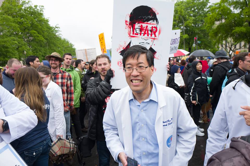 Democrat Senator pushes bill that will make criticism of vaccines illegal