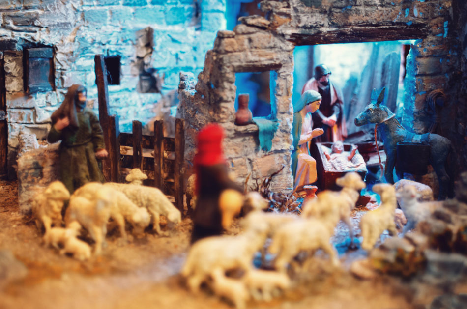 Liberals in UK behead Jesus in Nativity scene display