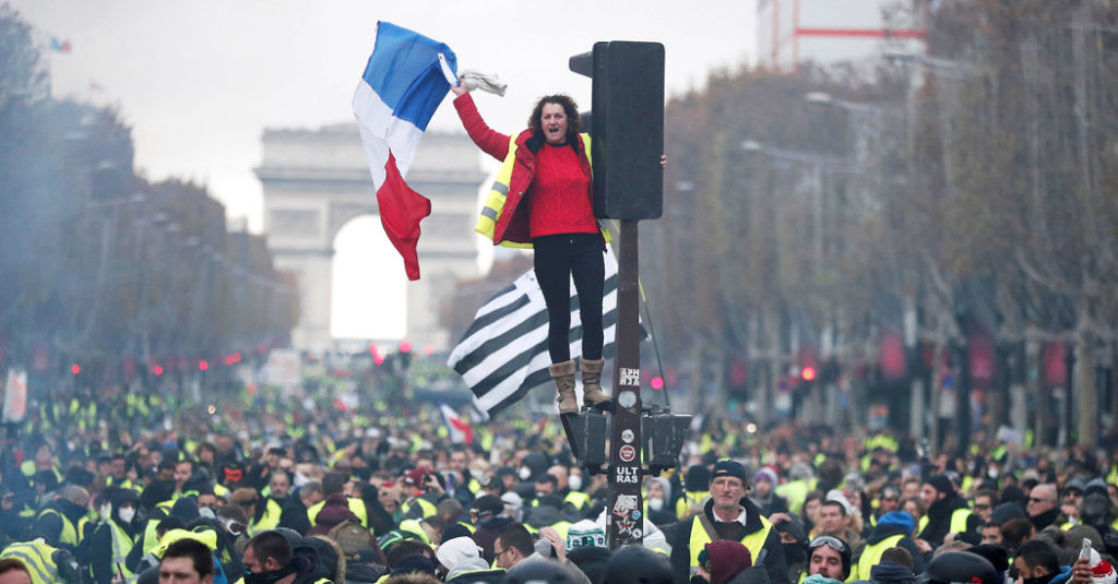 Millions of French citizens rise up and demand globalist President Emmanuel Macron resign