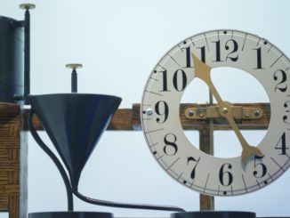Scientists reverse time in breakthrough experiment