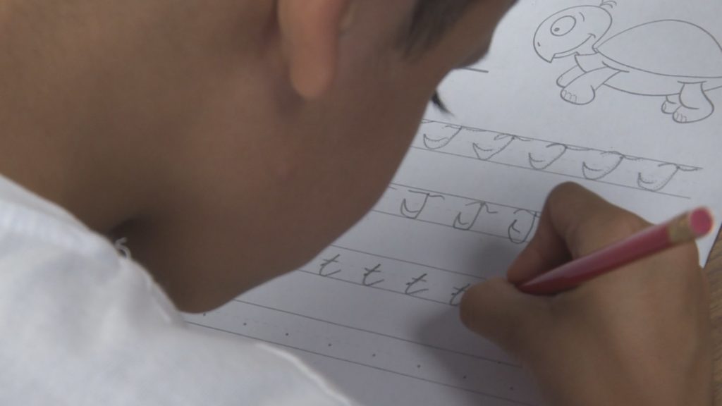 Texas now requires school kids to learn how to write in cursive