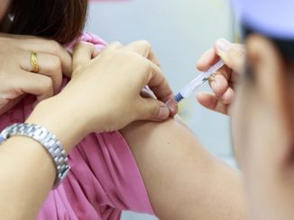 A new bill allowing dentists to administer vaccinations to patients has just passed the Oregon Legislature.