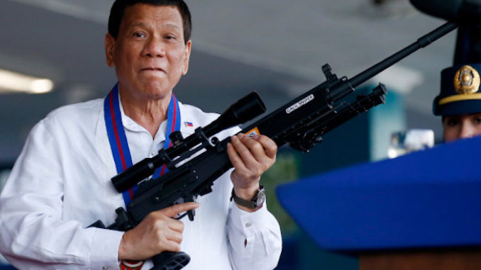 President Duterte vows to guns to members of the public to help fight crime