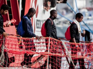 Hundreds of British-Somali parents are sending their teenage children back to Somalia because they say the war-torn country is less dangerous than London, according to reports.