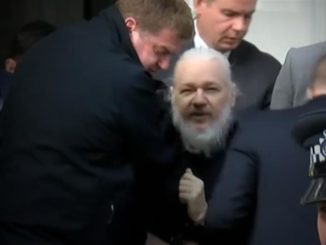 British government sign extradition order to send Julian Assange to USA