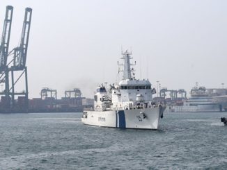 Indian warships on high alert over possible incoming Pakistan attack