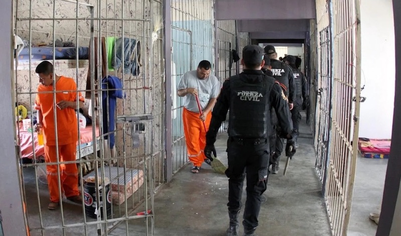 A Mexican judge has granted two people the right to “possess, transport and use” cocaine recreationally as long as they don't sell it.