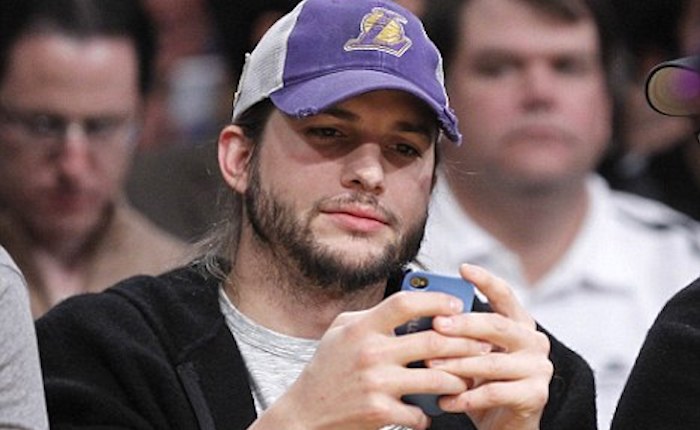 Hollywood actor Ashton Kutcher has been caught sending automated messages to his fans urging them to support the impeachment of President Trump because of his "unAmerican" behavior.