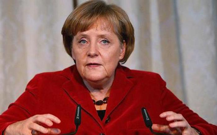 Angela Merkel argues against free speech in German parliament