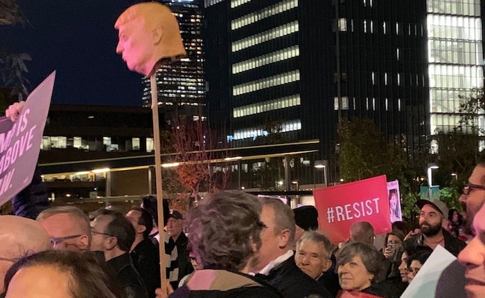 Hollywood liberals carry President Trump's head on a pike during L.A. protests