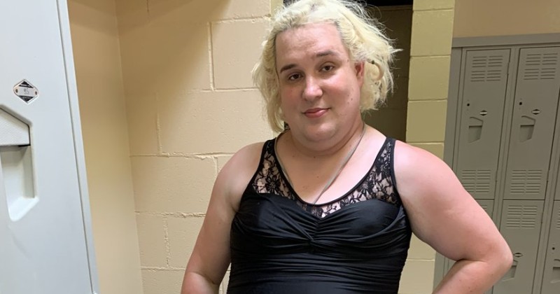 Transgender activist Jessica Yaniv complains gynecologists won't examine her male genitalia