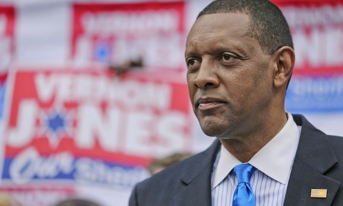 Democrat Rep. breaks away from party by slamming Joe Biden and endorsing President Trump