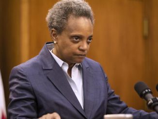 Chicago's mayor announces 9pm curfew for liquor sales