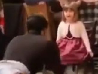 Parents who put young daughter in front of dancing drag queen instantly regret it