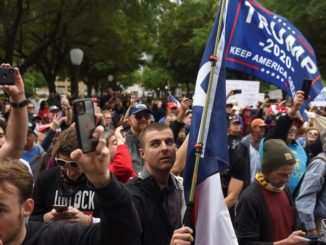 Texans rise up against unconstitutional lockdown and demand Trump fire Dr. Fauci