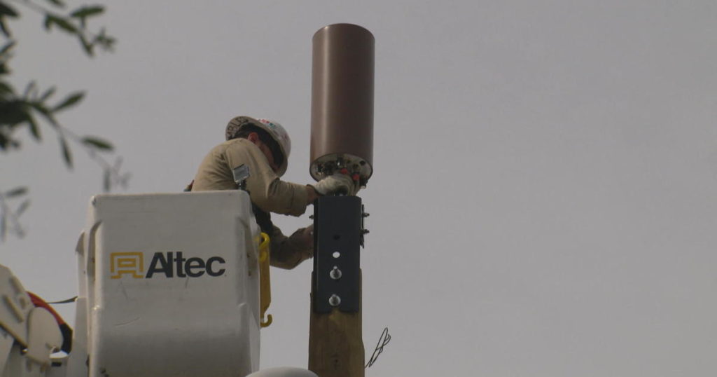 The town of Easton, Connecticut has unanimously banned the roll out of 5G wireless technology citing serious health concerns and a lack of research and testing.